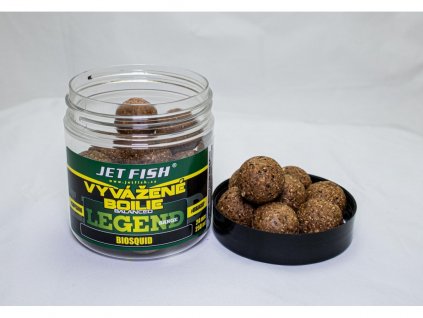 JET FISH 250ml-24mm Legend range Vyvážené boilie : BIOSQUID