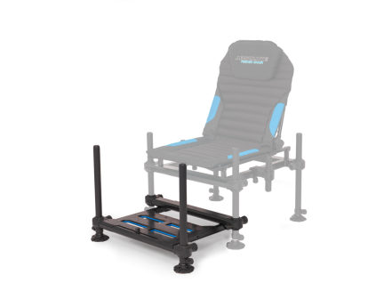 11657 pp p0120031 absolutefeederchairfootplatform 020 studio