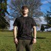 AVID CARP DISTORTION CAMO T-SHIRT (Velikost Medium)