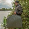 10376 2 avid carp podlozka revolve folding flat mat 2