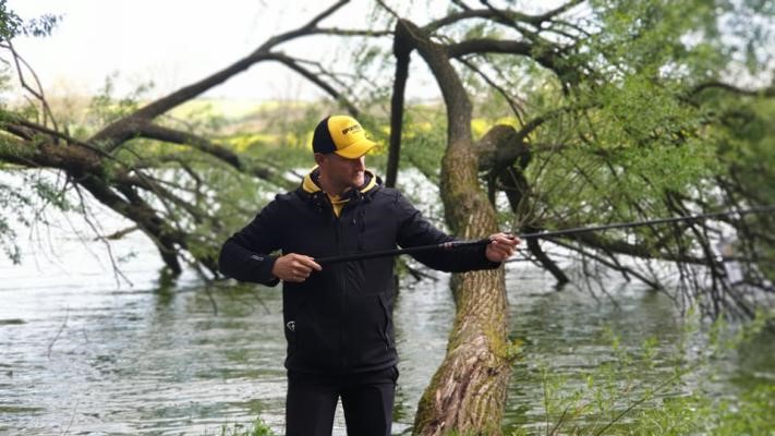 SPORTEX Revolt Stalker