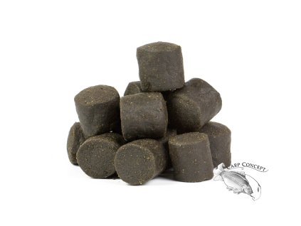 Mikbaits Pelety Classic Halibut 20mm 10kg + 100ml lososový olej