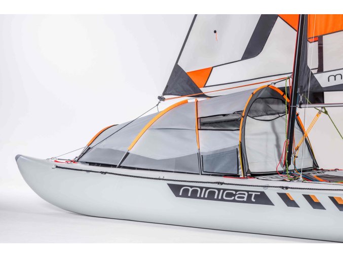 Minicat 520 Explorer - Stan
