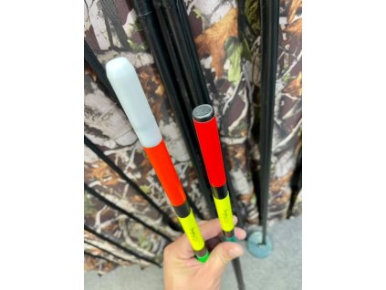 4819 f d fishing svetlo na bojku f cervena