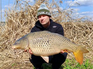 Radoš si jaro užívá jako vždy 😍😍😍 #carpsonbaits #boiliesztřebíče #CB1 #kapřijenomkapři