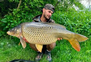 Návrat ztraceného syna 😉 Vítej zpět a jak jinak, než ve velkém stylu 👏👏👏 #carpsonbaits #boiliesztřebíče #CB3 #kapřijenomkapři