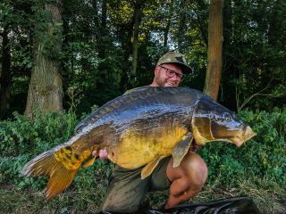 Neskutečná bomba pro Zaviho z řeky 💪💪💪 Obrovská gratulace kamaráde 👏👏👏 #carpsonbaits #boiliesztřebíče #ONLY #kapřijenomkapři
