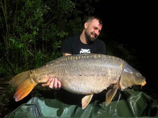 Další parádní ryba letošní sezóny 💪💪💪 #carpsonbaits #boiliesztřebíče #ONLY #kapřijenomkapři