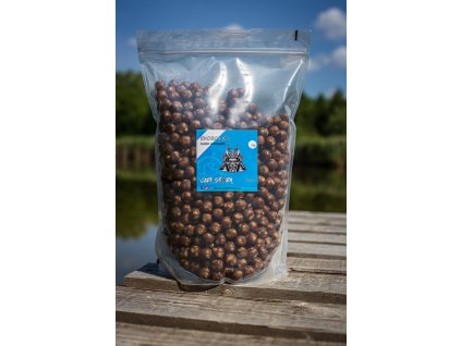 Ekoboilies Dark Warrior 5kg 20mm ( Oliheň + Chobotnice )