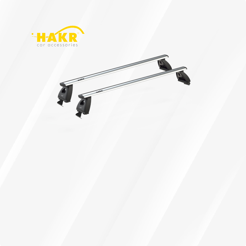 Střešní nosiče pro bezpečné upevnění kol, lyží i jiného nákladu