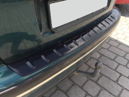 136599 kryt nakladove hrany milotec skoda fabia i combi sedan 1999 2008 cerna leskla