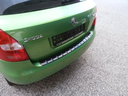 Kryt nákladové hrany Milotec Škoda Fabia II Limousine 2006-2014 černá lesklá
