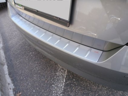 Kryt nákladové hrany Škoda Fabia III Hatchback 2014-2021 stříbrný matný | Milotec