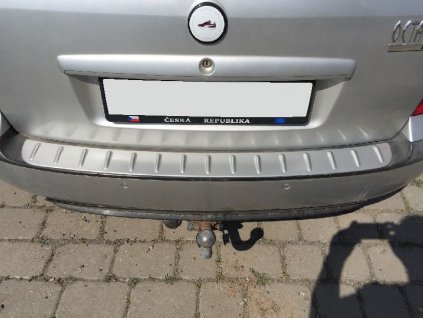 Kryt nákladové hrany Milotec Škoda Octavia I combi 1996-2010 stříbrný matný