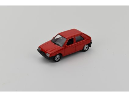 Model auta Škoda Favorit červená 1:60 | Welly