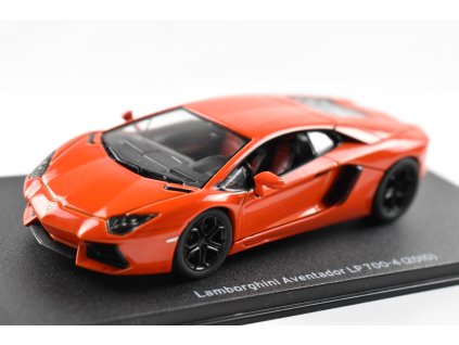 Model auta Lamborghini Aventador LP 700-4 1:43