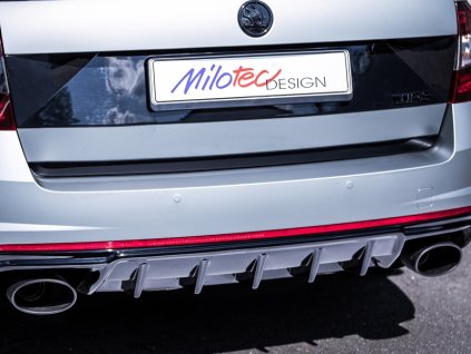 Design lišta 5. dveří Milotec Škoda Octavia III combi 2012- černý lesklý