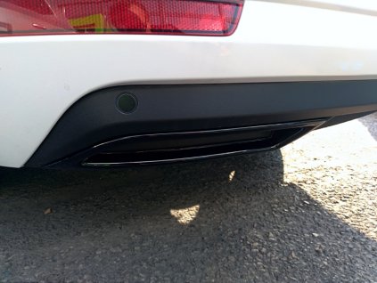 Atrapa výfuku ABS Milotec Škoda Octavia III limusine/combi 2012- černý lesklý