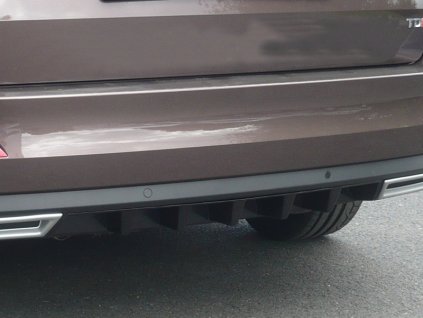 Difuzor zadního nárazníku Škoda Octavia III 2013-2020 černá lesklá | Milotec