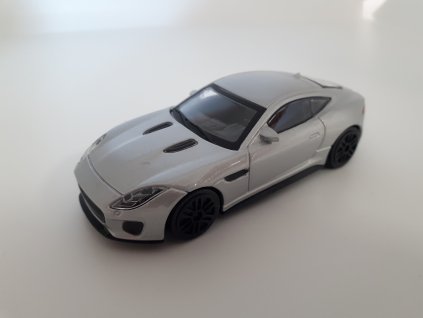 Model auta Jaguar F-Type R Dynamic 1:43 | Bburago