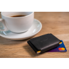 Kožená peněženka FIXED Tiny Wallet for AirTag z pravé hovězí kůže, černá (Barva Černá)