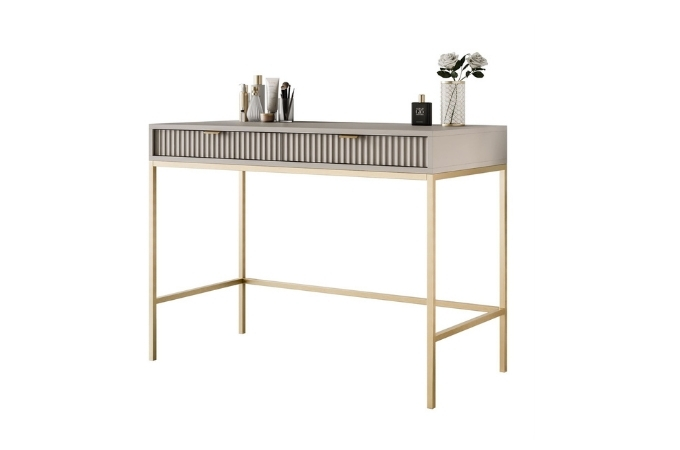 Kašmírové toaletné stolíky