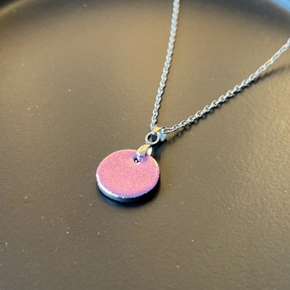 Náhrdelník Eufrozina mini Grácie na černém pozadí 1024x1024