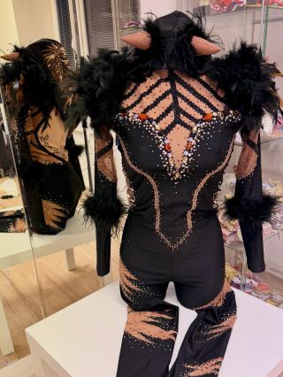 Jak si představujete Šamana Vy? My rozhodně s rohama! 👹#catred #catredcz