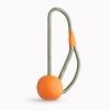 Hracky pro psy Beco Slinger Ball orange 2910202419540694365