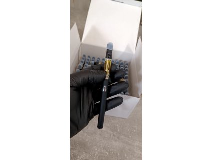 Širokospektrální CBD CARTRIDGE je nejlepší přírodní extrakt na trhu. Naše 1 ml náplň obsahuje 550-600 Mg CBD. můžete si být jisti tou nejvyšší kvalitou, protože používáme pouze 100% organické rostliny konopí bez GMO, které jsou bohaté na kanabinoidy, terpeny a flavonoidy. Prémiový konopný extrakt (Širokospektrální CBD) Dostupný ve velikosti 1ml Cartridge Veganský Gluten-free 100% bez THC TOTAL CBD 59% TOTAL CBG 2,5% TOTAL CBC 8% TOTAL CBDV 0,8% TESTOVÁNO V LABORATOŘI POMOCI HPLC METODY SBĚRATELSKÉ MODELY : SBĚRATELSKÉ MODELY : 1)Mimosa S.T. 2)Watermelon OG 3)OG Kush 4)Cheese 5)Sunset Sherbeet 6)Gelato 7)Platinum Kush 8)Grand Daddy Purple 9)Tropical OG 10)Zkittlez 11)Berry Banana 12)Cherry zkitlez 13)Girl Scout Cookies 14)Banana Expres 15)StrawBerry Cauch 16)Lemon Skunk 17)StrawBerry Banana 18)Mango OG 19)Blue Dream 20)AC/DC 21)Pineapple express 22)Jack Herer 23)Grape Cookies 24)Bubble gum Glue 25)Ak-47 26)Skywalker OG 27)Grape 28)Biscotti 29)Northen light 30)Sour Diesel 31)Blueberry - PROSÍM, PIŠTĚ SBĚRATELKSÉ MODELY DO POZNÁMEK K OBJEDNÁVCE DÍKY! Další info na profilu Instagramu: https://www.instagram.com/cbdjahaha/