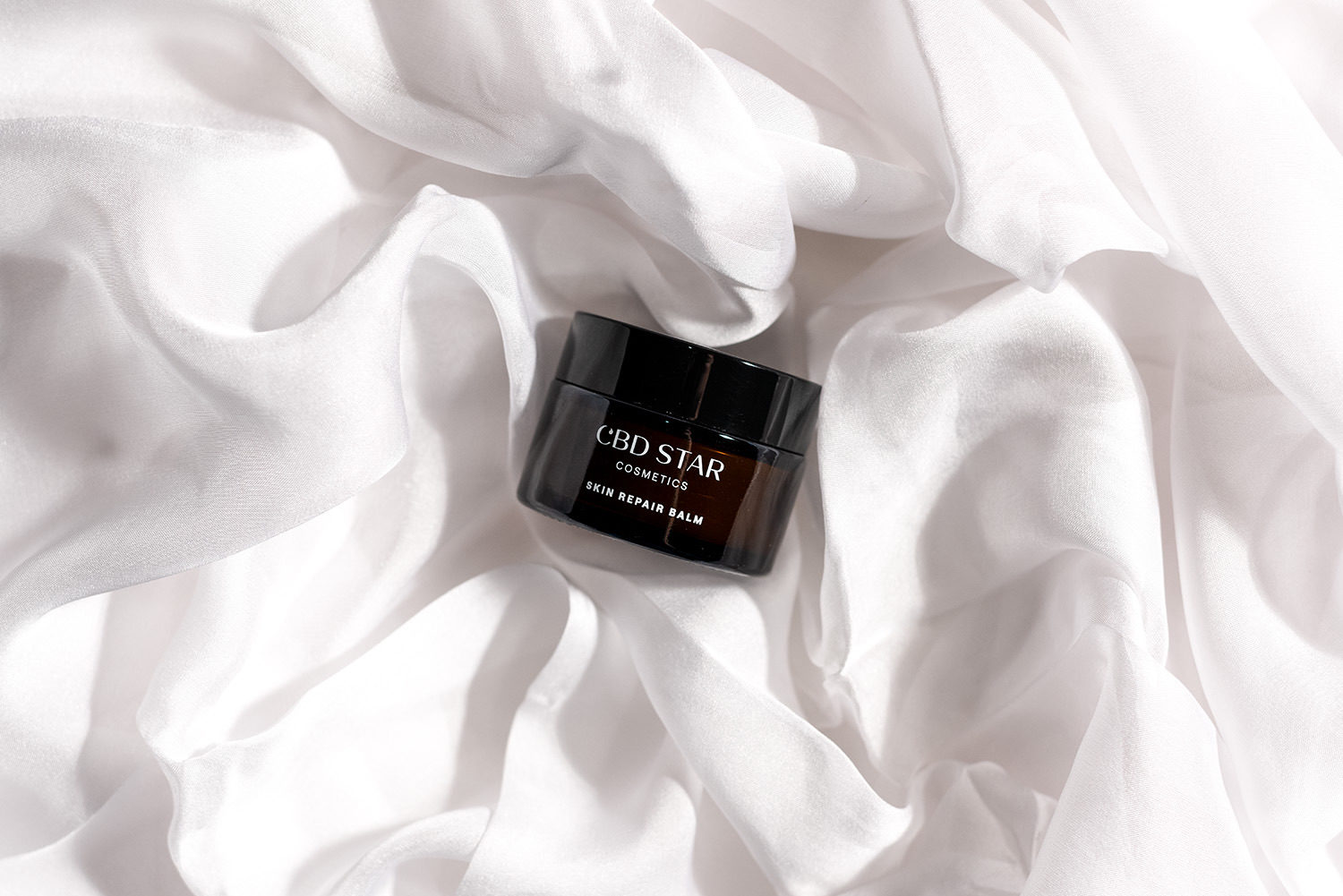 Svědí vás pokožka? CBD kosmetika vám pomůže!