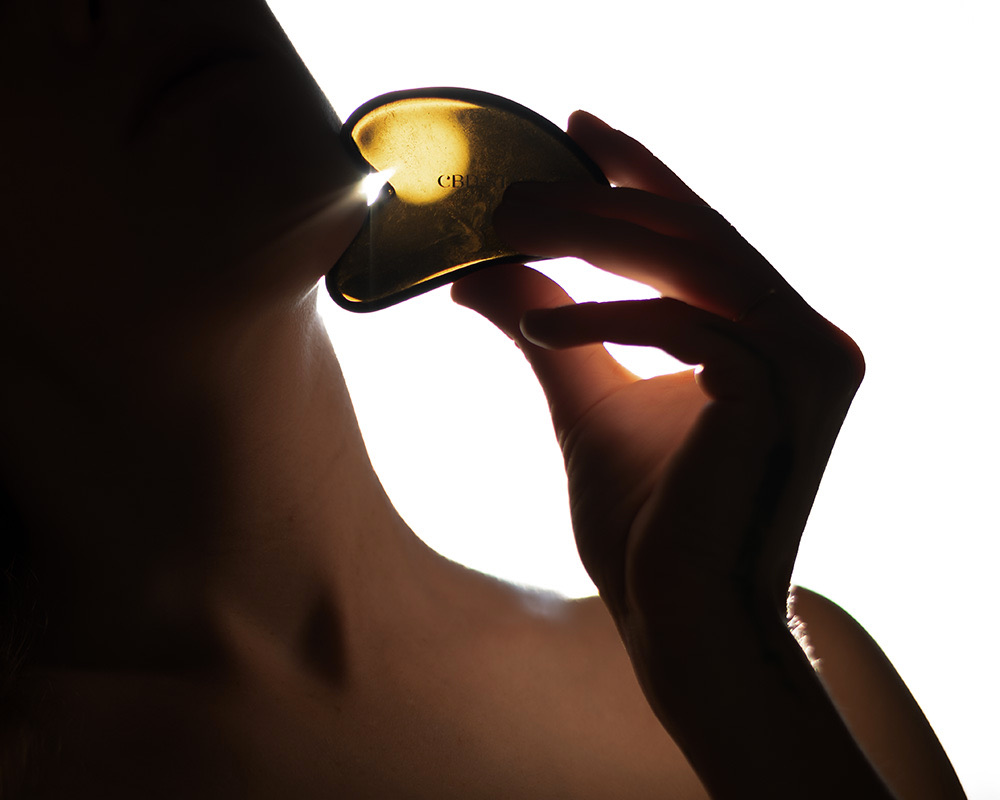 Výhody masážneho kameňa GUA SHA a spôsob masáže 3. časť