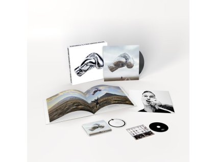 Bryan Adams - Roll With The Punches (Limited Deluxe Box Set) (LP)