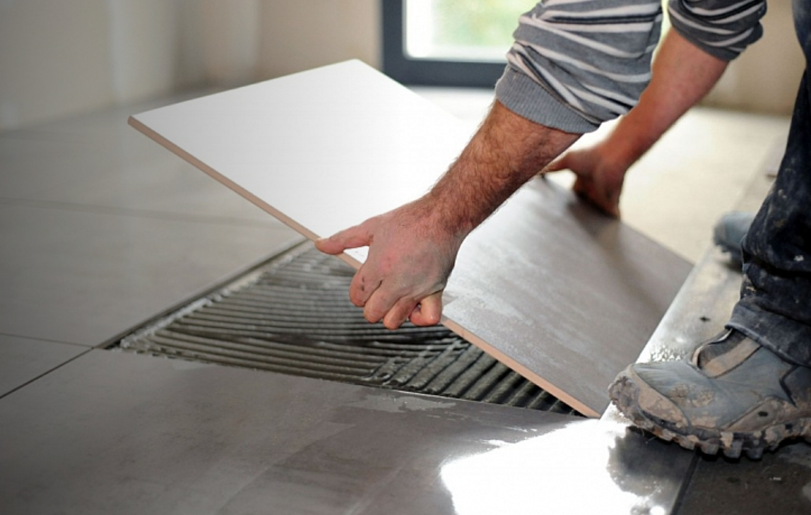 Doplňky k pokládce obkladů a dlažby