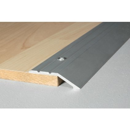 Ukončovací nájezd hliníkový do 8 mm / d.2,7m