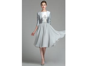 Krátké šedo-bílé společenské šaty č. 180028