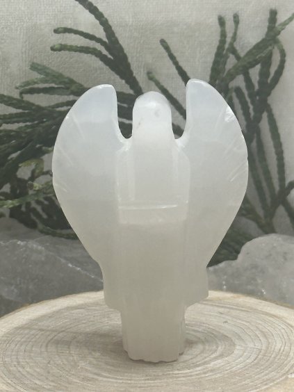 Anděl z "onyxu" aragonitu