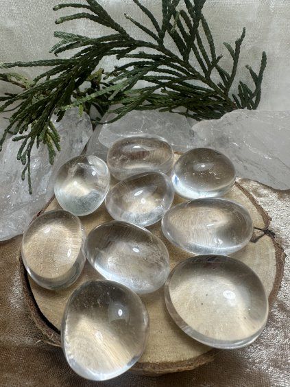 Křišťál tromlovaný