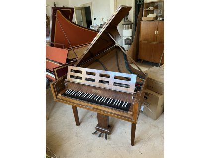 Předválečné cembalo Neupert