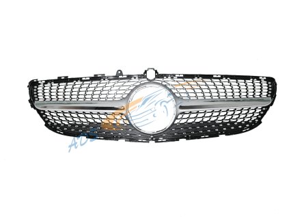 W218 Diamond Grille With Camera Silver 2015 2018