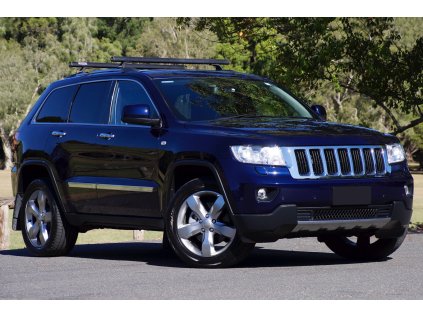 JEEP GRAND CHEROKEE IV WK2 2010-2014 PŘED FACELIFTEM PŘEDNÍ NÁRAZNÍK HORNÍ PDC A PODLOŽKY 68078269AB