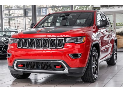 Přední horní nárazník s PDC bez podložky JEEP GRAND CHEROKEE IV WK2 2017-2021 PO DRUHÉM FACELIFTU 68333498AA