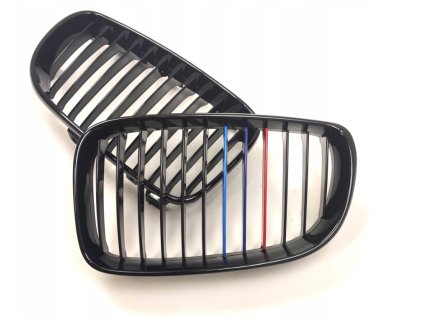 5881 predni maska ledvinky mrizky bmw 1 e87 e81 e82 07 sada l p