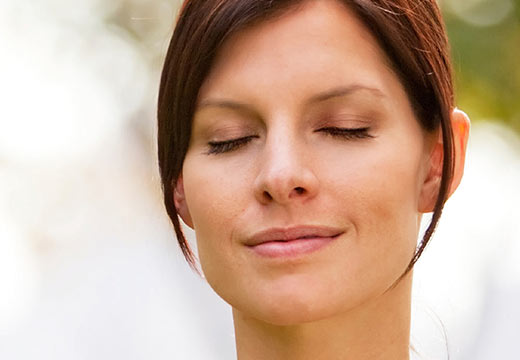 Cítíte zrakovou únavu? Řešení: oční jóga