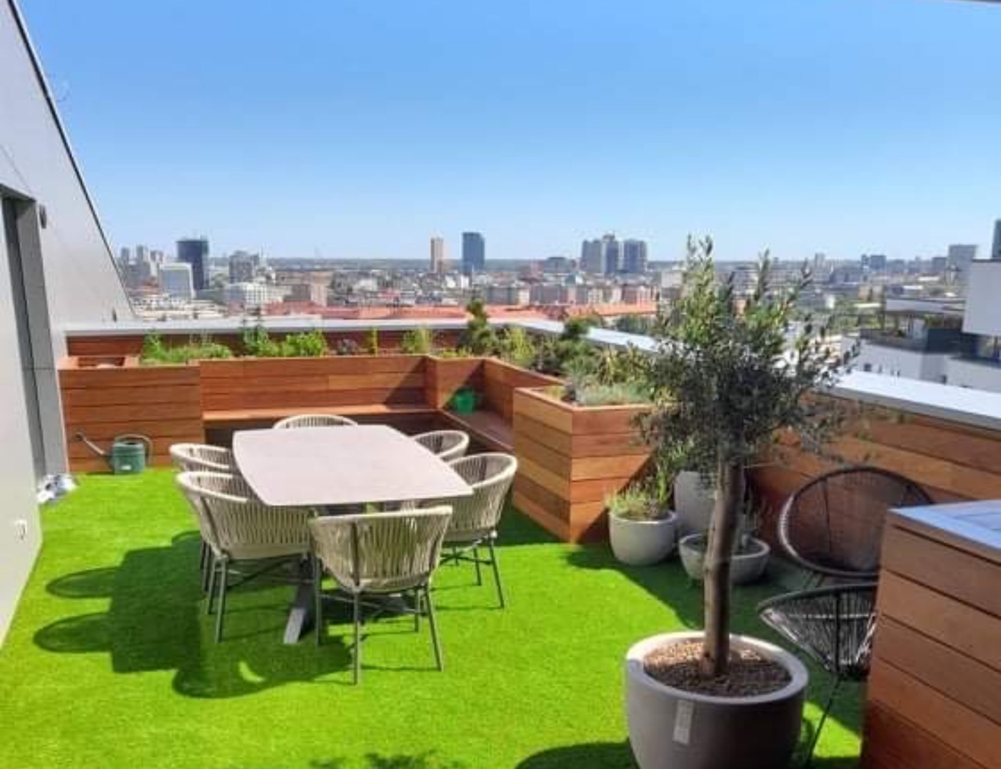 TERASA S NÁDHERNÝM VÝHĽADOM