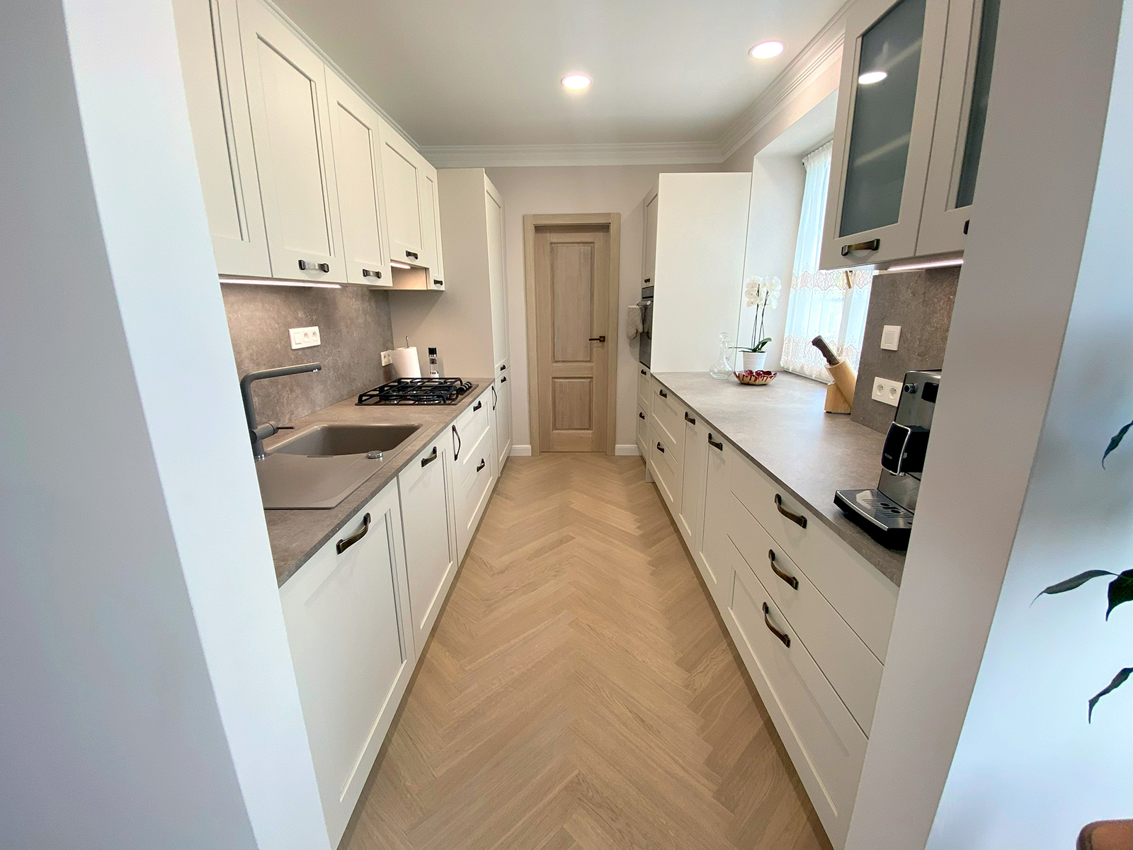 NÁVRH A REALIZÁCIA KUCHYNSKEJ ZOSTAVY MONTECARLO