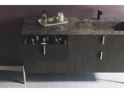 KUPELNOVY_NABYTOK_VERTIGO13_PUNTOTRE-NAHLAD