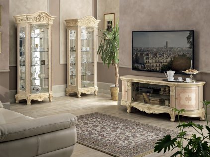 Rustikálny nábytok do obývačky VERSAILLES Beige