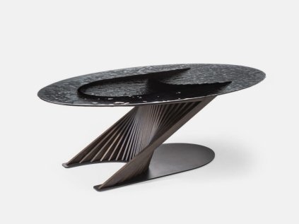 Dizajnový jedálenský stôl SURF od spoločnosti NATISA