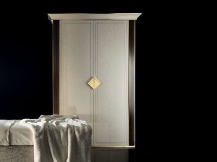 DIAMANTE šatníková skriňa